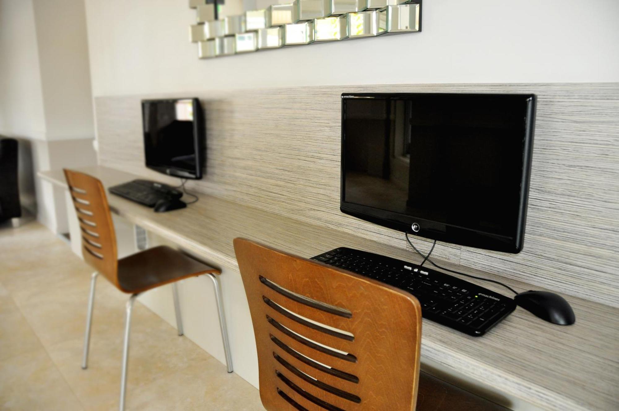 City Oasis Inn Townsville, Surestay Collection By BW Εξωτερικό φωτογραφία