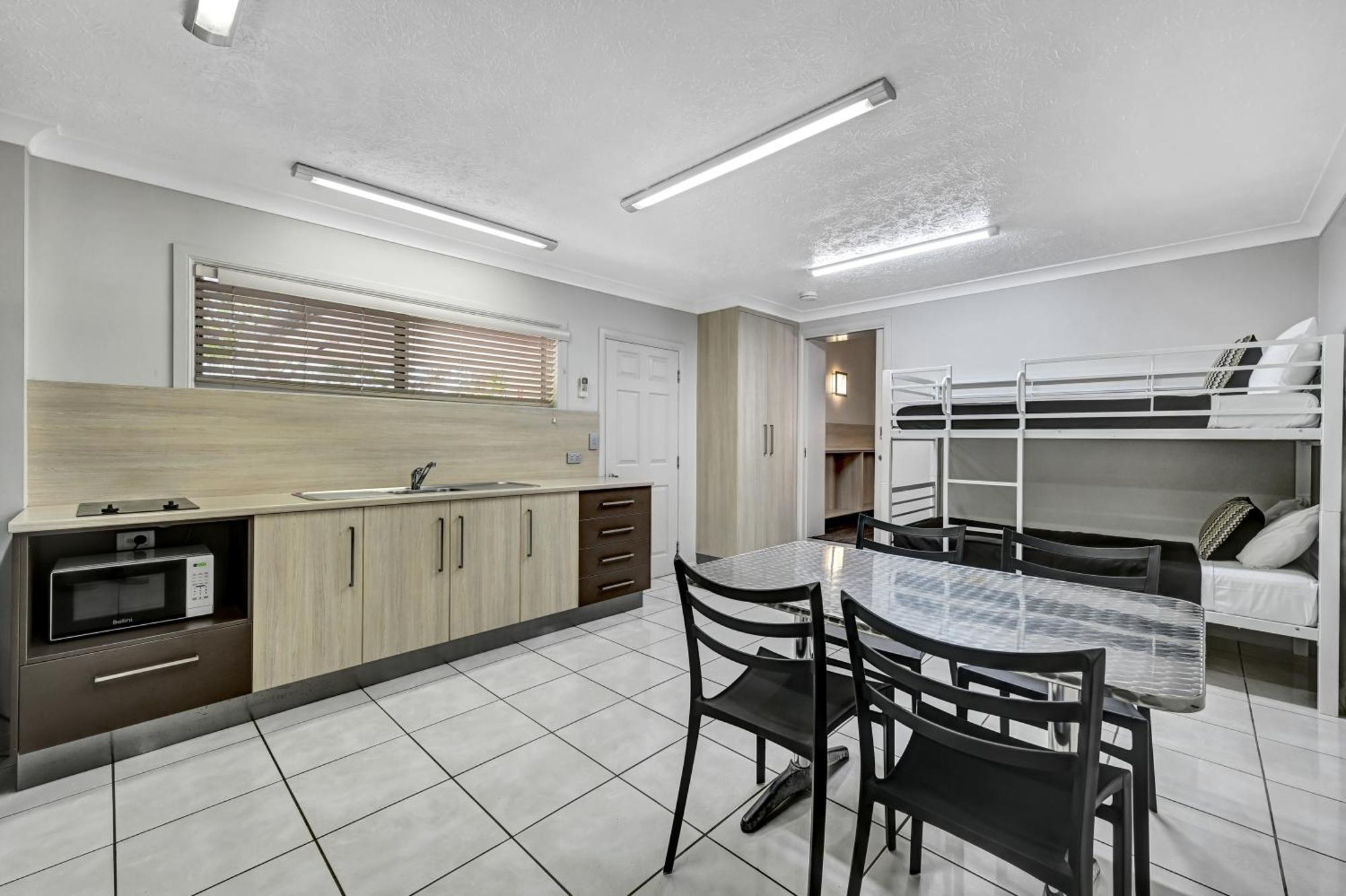 City Oasis Inn Townsville, Surestay Collection By BW Εξωτερικό φωτογραφία