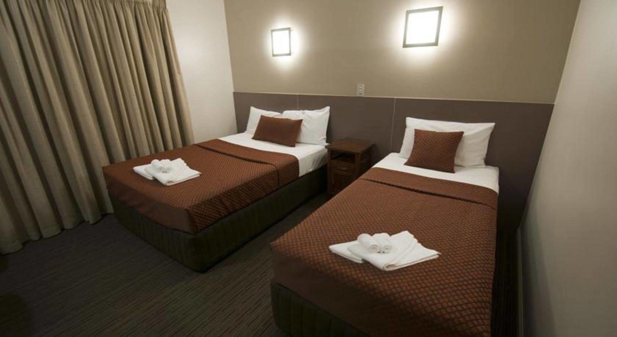 City Oasis Inn Townsville, Surestay Collection By BW Εξωτερικό φωτογραφία